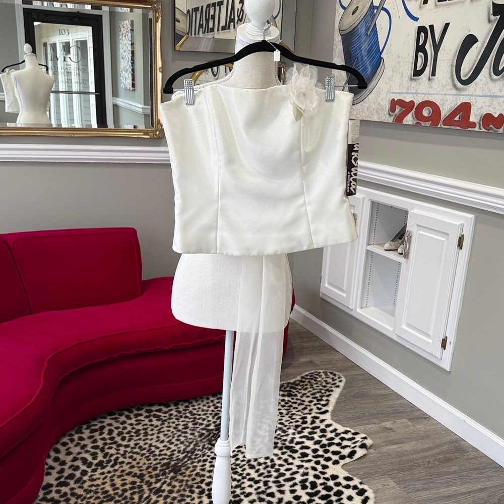 Ursula of Switzerland Ivory Strapless Top